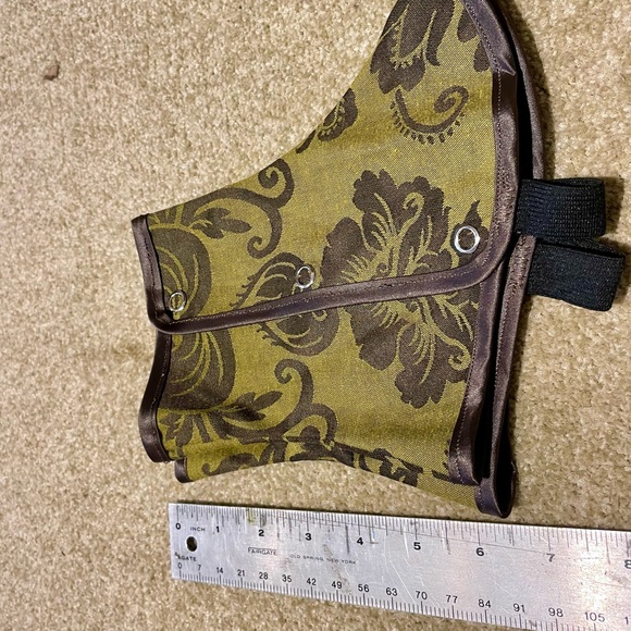 Green brocade Victorian snap on gaiters waterproof steampunk spats - Picture 6 of 10